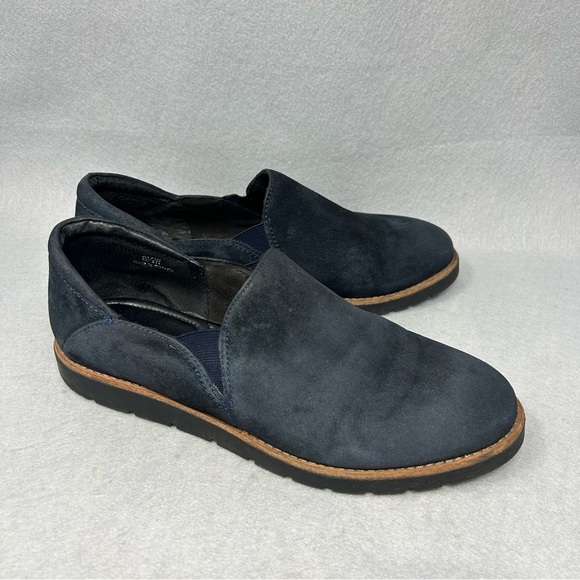 Vaneli Jager Loafer Comfort Shoe Women’s Size 8.5 Wide Blue Suede Casual Slip - Picture 1 of 13